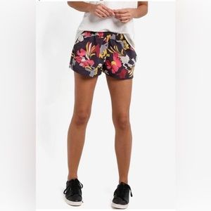 Patagonia Baggie Shorts 5” Inseam - Floral Print - Size Large